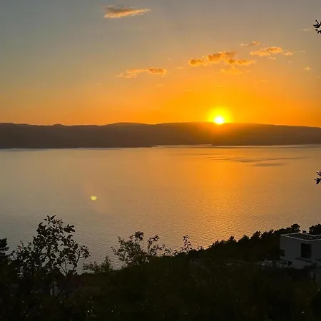 Marko Forever Makarska